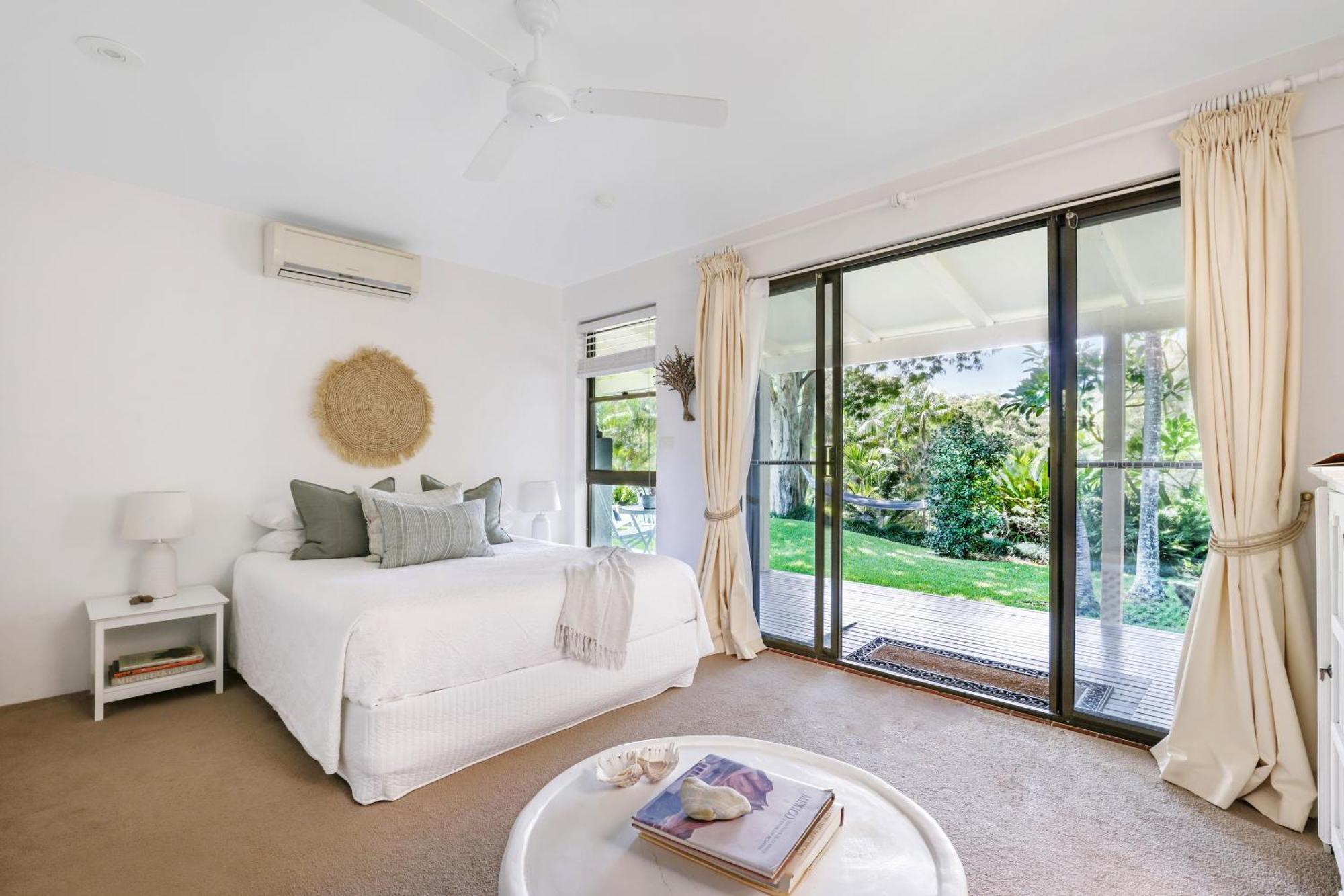 Sensom Boutique Bed And Breakfast Sapphire Beach Esterno foto